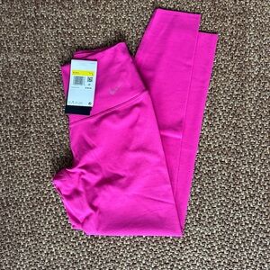 Pink Nike leggings